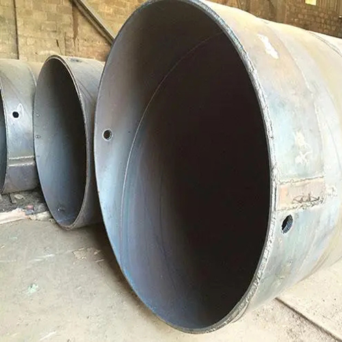 白山钢护筒的生产工艺主要包括以下步骤