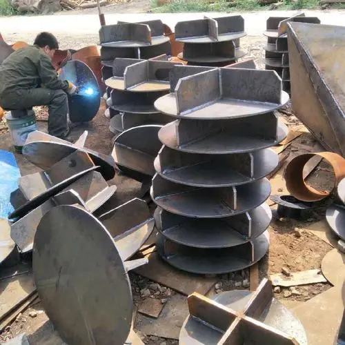 白山桩尖施工标准包括以下步骤